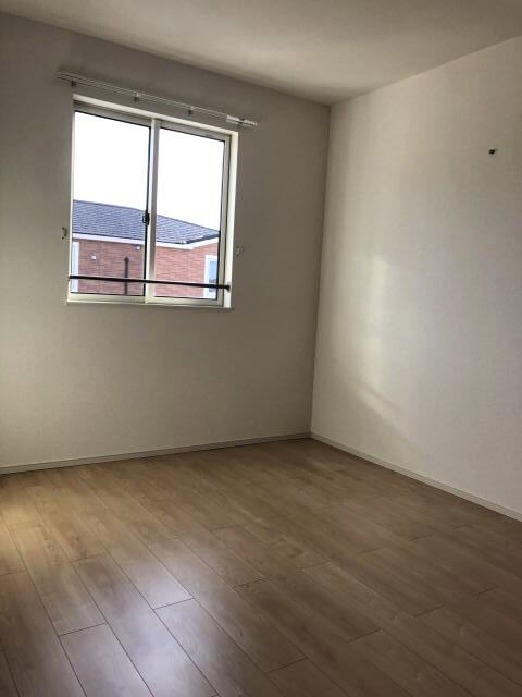 コーネリア西浜Ⅰの物件内観写真