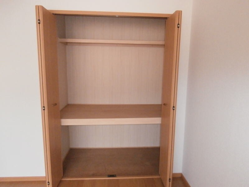 シャン・ド・フルールⅠの物件内観写真