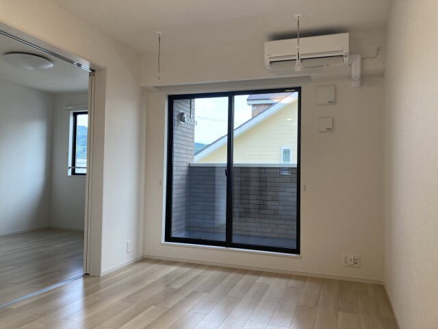 メゾンユタカの物件内観写真