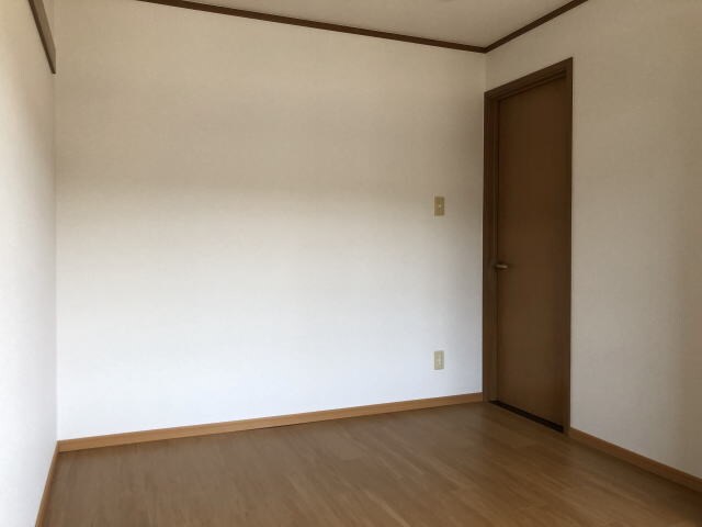 ブールバールⅡの物件内観写真