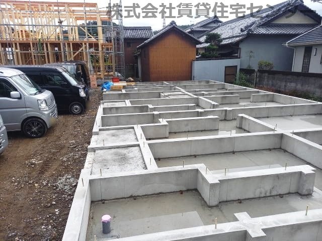 TJ鳴神2の物件外観写真