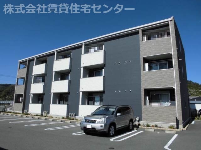 スカイリーフの物件外観写真