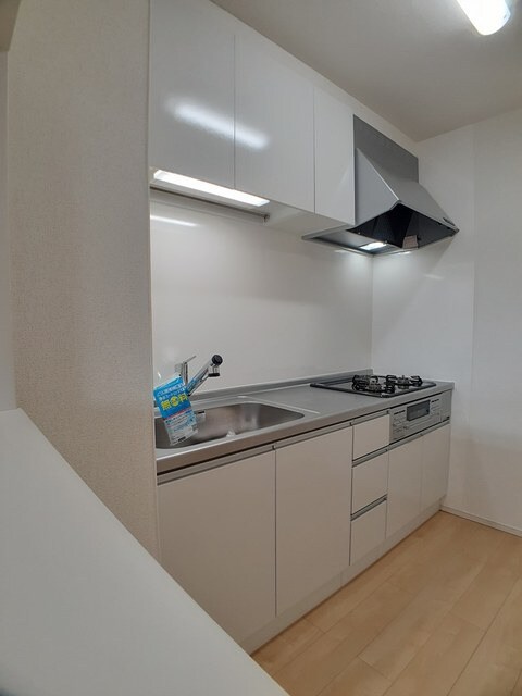 ヴェルソー有本Ⅱの物件内観写真