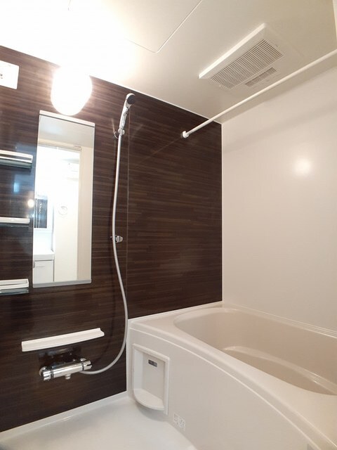 ヴェルソー有本Ⅱの物件内観写真