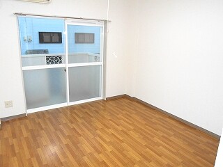 メゾンハッピーⅠの物件内観写真