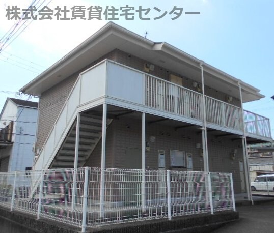 メゾンハッピーⅠの物件外観写真