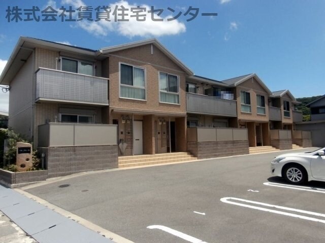 紀三井寺駅 徒歩8分 1階の物件外観写真