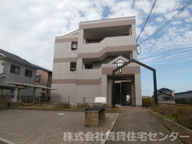 コムス・エルアールの物件外観写真