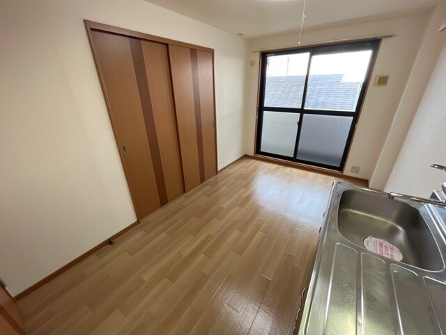 コムス・エルアールの物件内観写真