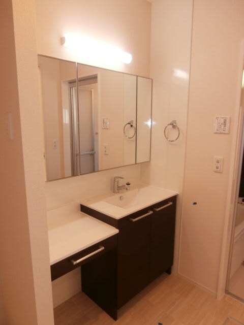 アネックス日前の物件内観写真