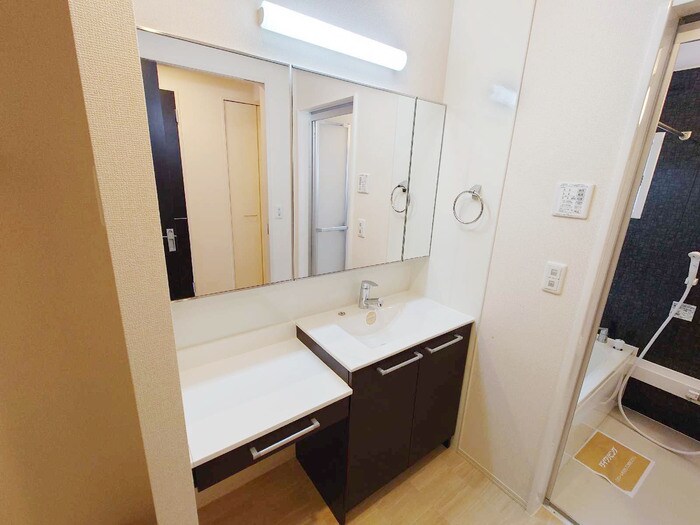 アネックス日前の物件内観写真