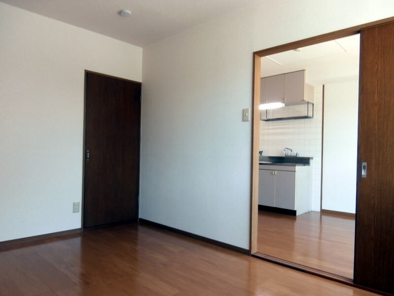 メゾン紀伊Ⅱの物件内観写真