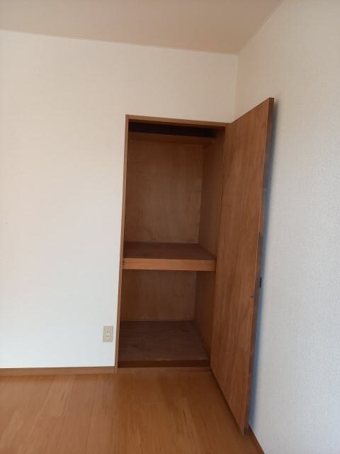 メゾン紀伊Ⅱの物件内観写真