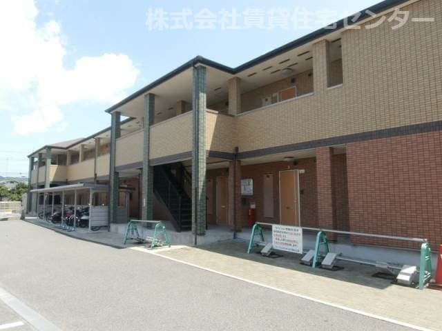 紀伊中ノ島駅 徒歩13分 2階の物件外観写真