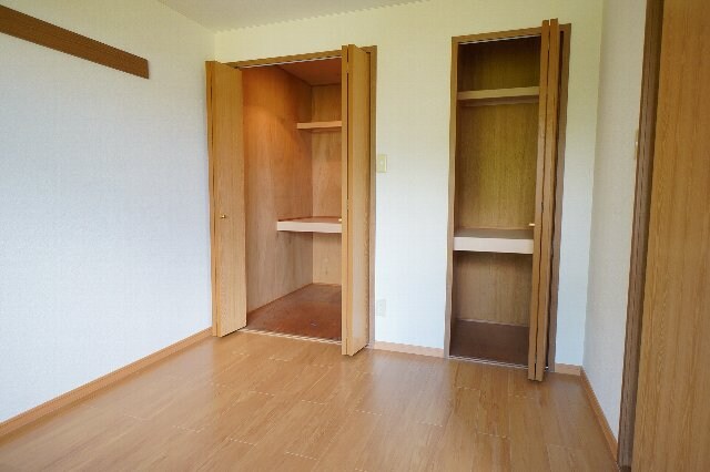 プロメナーデ名草の物件内観写真