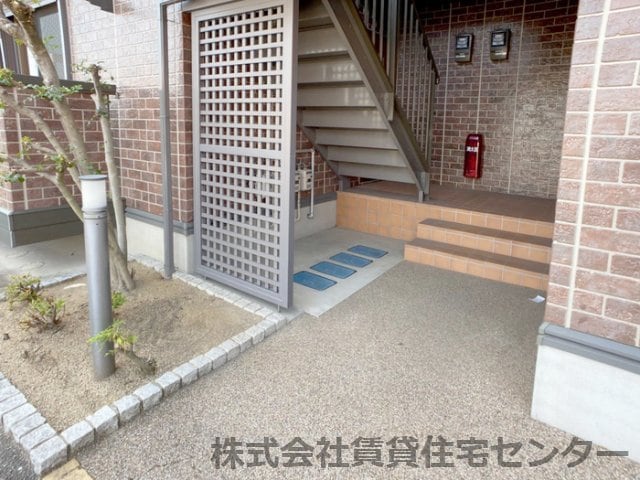 ヴィヴレ堀川の物件外観写真