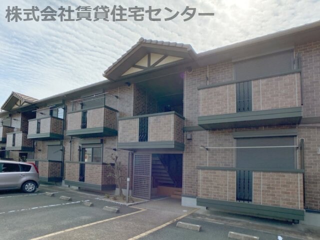 ヴィヴレ堀川の物件外観写真