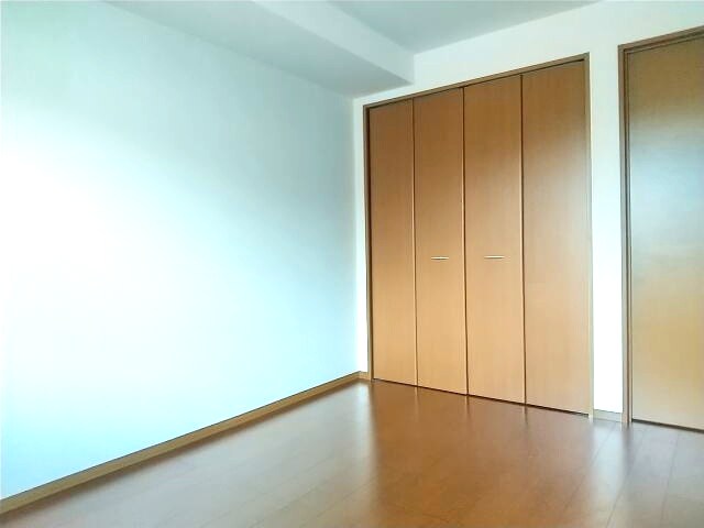 パインズコートの物件内観写真