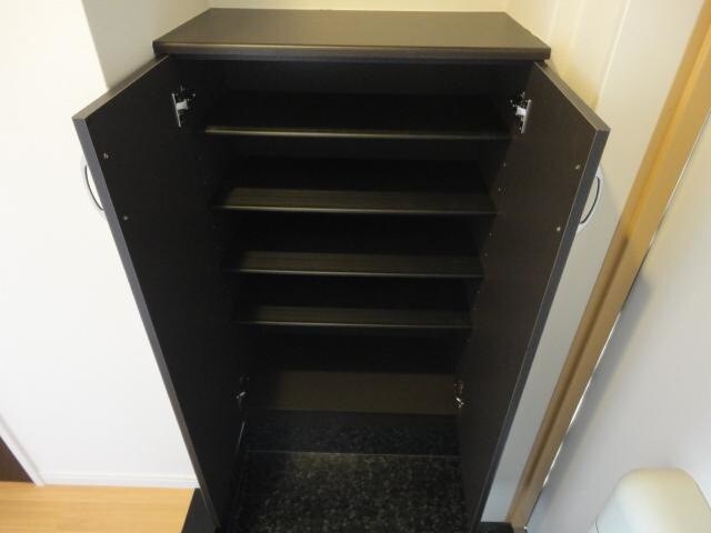 モイス・シャームの物件内観写真