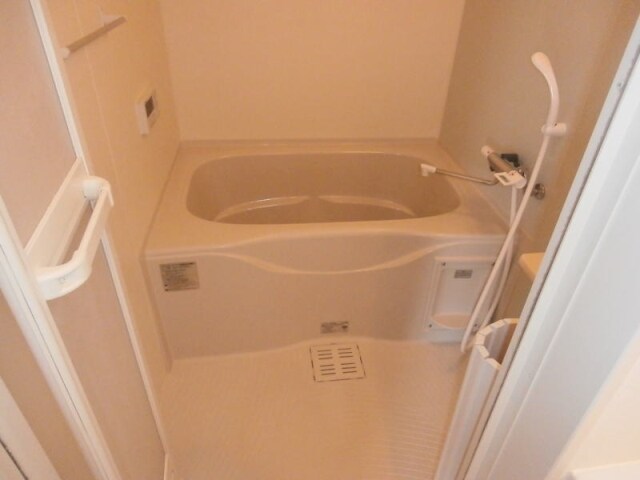 モイス・シャームの物件内観写真