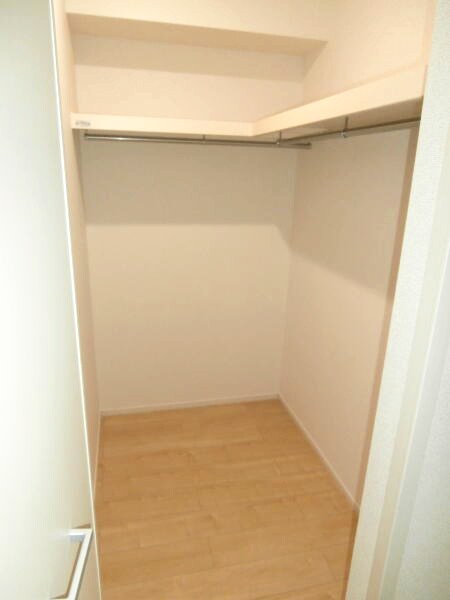 プリムヴェールの物件内観写真