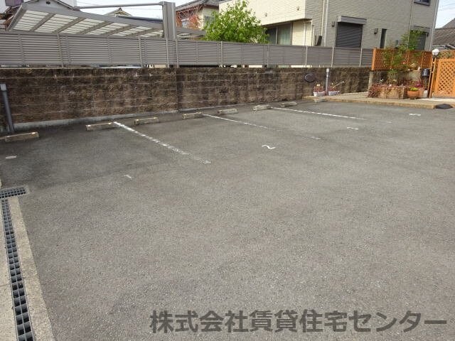 エルムス・ヒルの物件外観写真