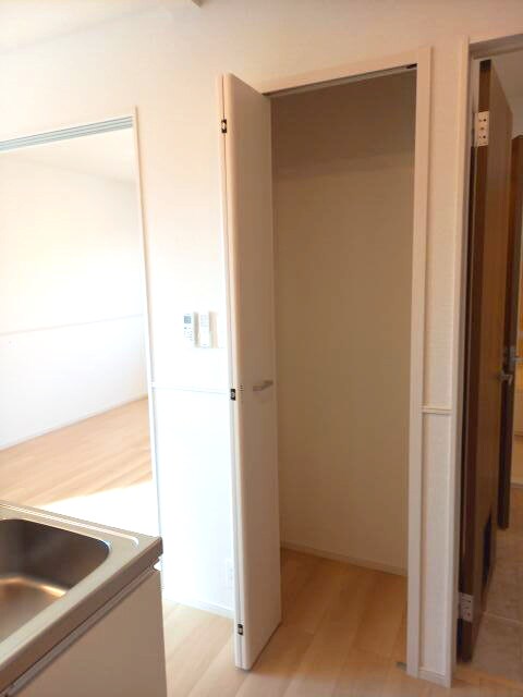 スウィート岩出Ⅲの物件内観写真