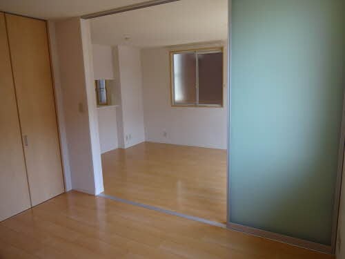 フローラル・アイの物件内観写真