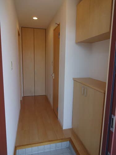 フローラル・アイの物件内観写真