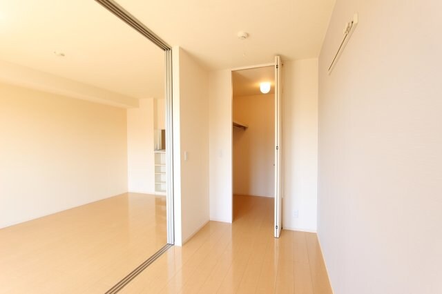 JOY WAVE YAMATO B棟の物件内観写真