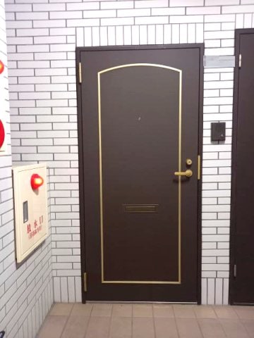 Ｒｉｔｚ　Ｃａｒｌｔｏｎの物件外観写真