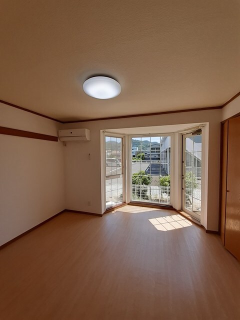 メゾン・リーブの物件内観写真