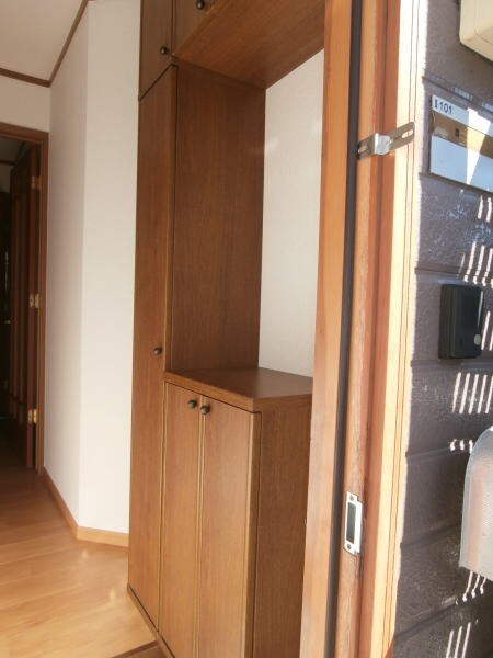 メゾン・リーブの物件内観写真