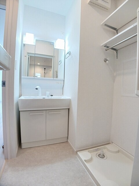 ヒカルサ和歌山本町の物件内観写真