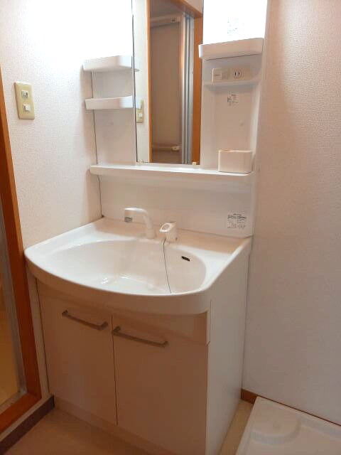 Ｒiｔｚ　Ｃaｒｌｔｏｎの物件内観写真