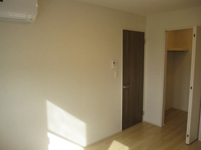 ゲミューゼガルテンⅢの物件内観写真