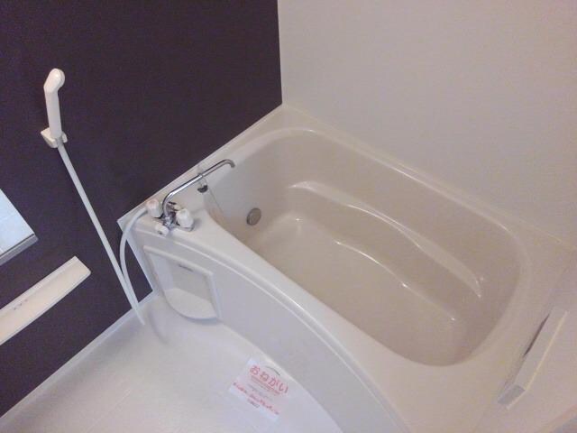 シャン・ノールⅦの物件内観写真