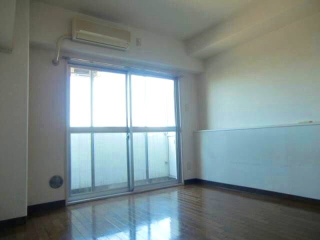 シェトワ城東の物件内観写真