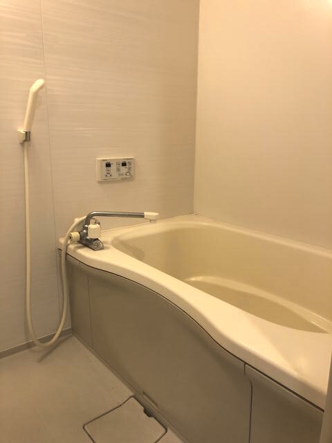 テラス新中通の物件内観写真