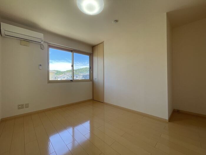 シャルム西ノ庄　Ⅴの物件内観写真