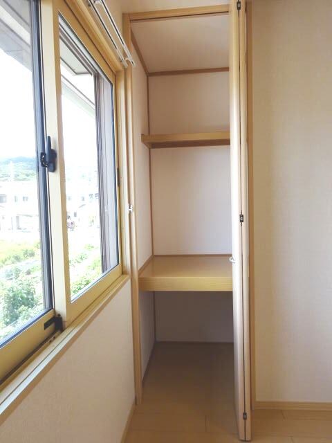 シャルム西ノ庄　Ⅴの物件内観写真