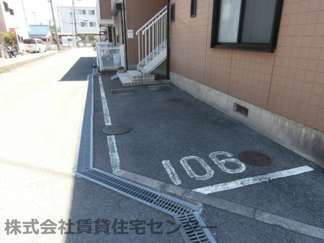 メゾングレースの物件外観写真