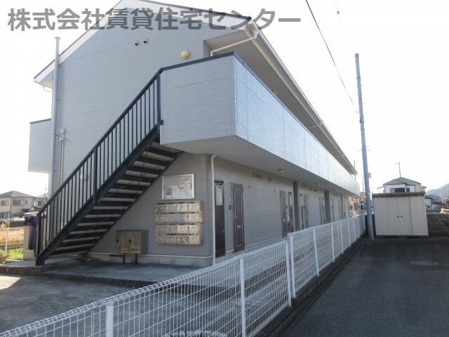 プランドールの物件外観写真