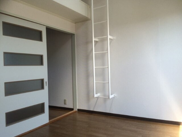 シャンティイ中ノ島の物件内観写真