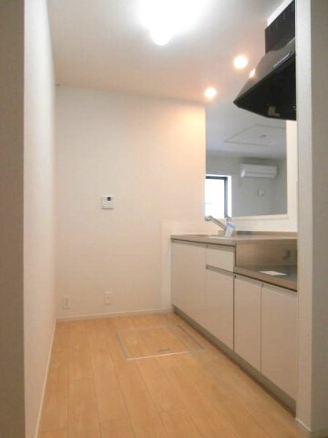 紀伊中ノ島駅 徒歩14分 1階の物件内観写真