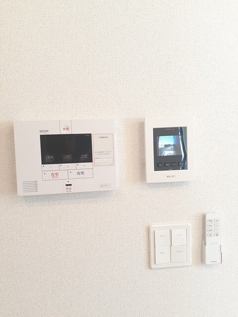 ヴァンヴェール西浜ＯＦの物件内観写真