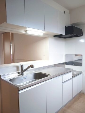 リバー・フォールドの物件内観写真