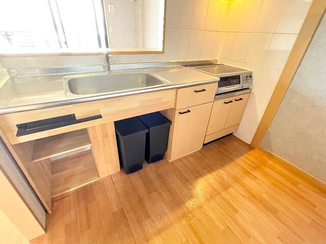 モア・フレーブの物件内観写真