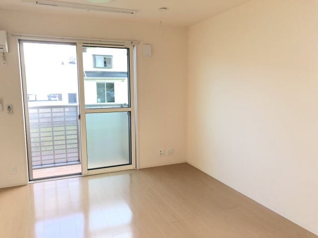 クレール出島の物件内観写真