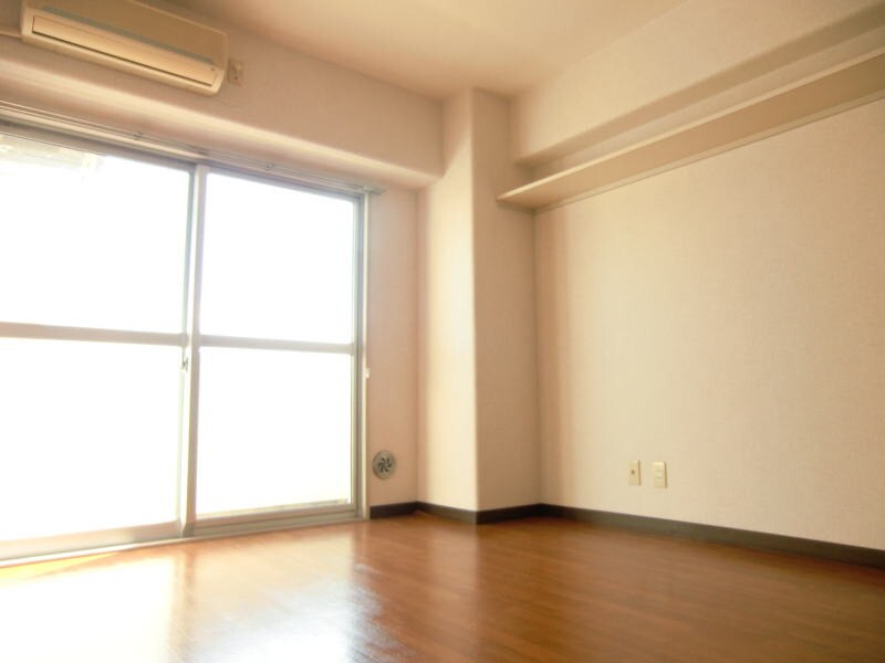 シェトワ城東の物件内観写真